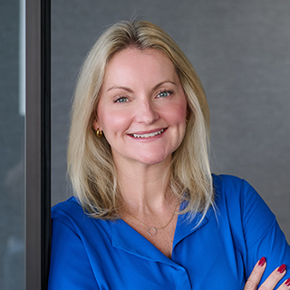 Camilla_Beamish_1-CROP